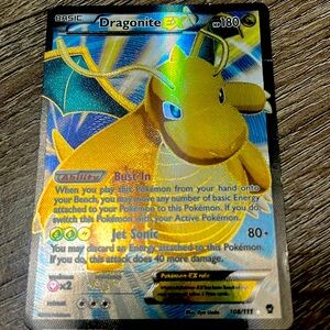 DragoniteEX hallow Pokemon card